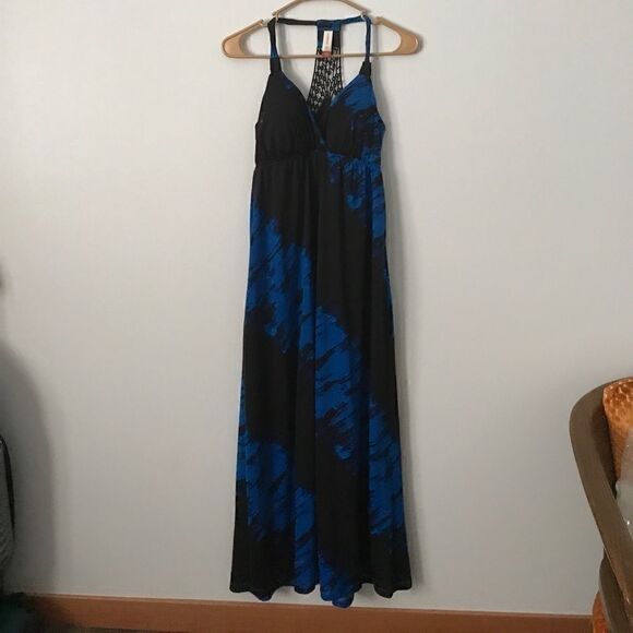 No boundaries Maxi dress  - Picture 1 of 6